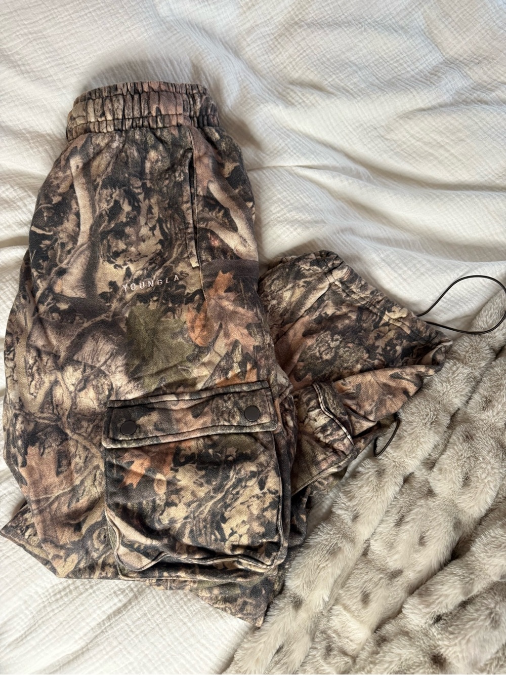 YOUNGLA hunting season cargo joggers